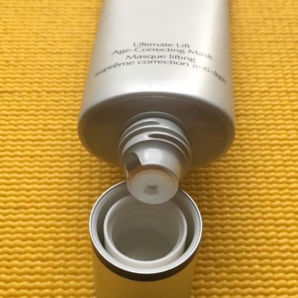 NWOB Re-Nutriv Ultimate Lift Age-Correcting Mask - Picture 2 of 3